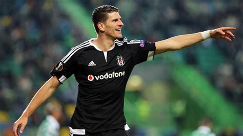 M­a­r­i­o­ ­G­o­m­e­z­,­ ­B­e­ş­i­k­t­a­ş­ ­f­o­r­m­a­s­ı­n­ı­ ­r­e­d­d­e­t­t­i­!­